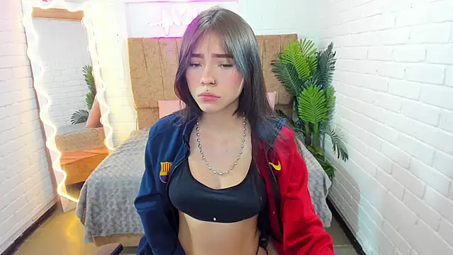 Roxanne tay online show from 9, 2, 2025