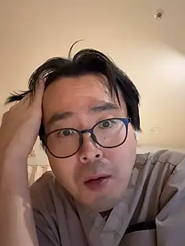 Snapshot of shigeki-113 chatting on 13, 11, 2025 shigeki-113 online show from 13, 11, 2025