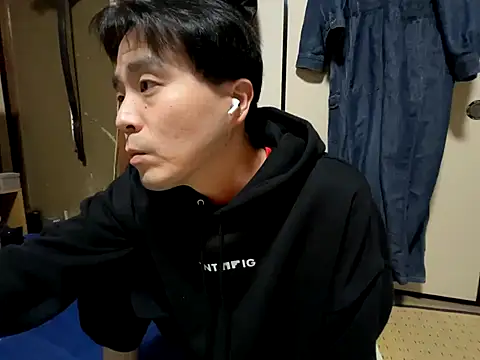 Snapshot of shigeki-113 chatting on 27, 11, 2025 shigeki-113 online show from 27, 11, 2025