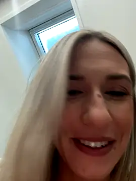 lola tentatiion online show from 7, 1, 2026