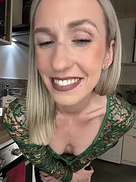 lola tentatiion online show from 15, 1, 2026