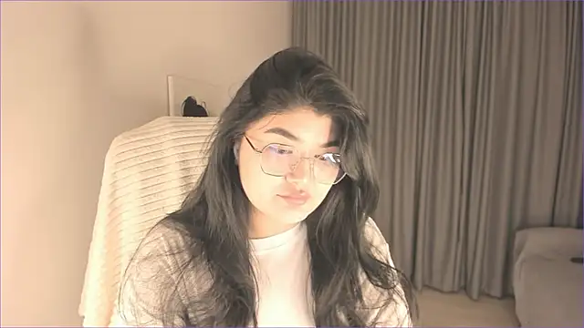 cherry misaki online show from 4, 3, 2026