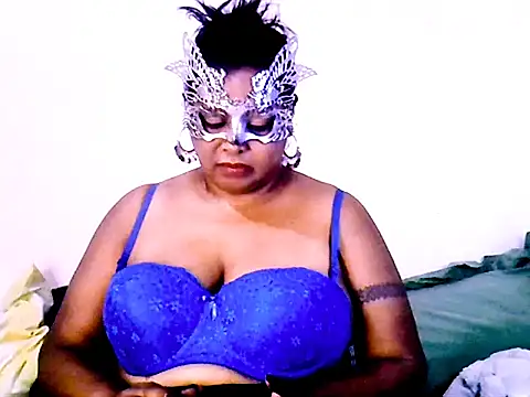 Mysterylady143 online show from 2, 2, 2026