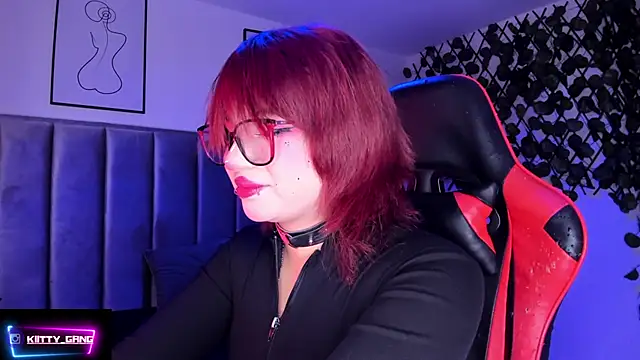 Kitty Gang online show from 14, 10, 2025