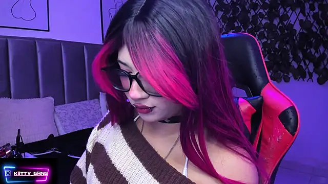 Snapshot of Kitty_Gang chatting on 17, 2, 2026 Kitty Gang online show from 17, 2, 2026