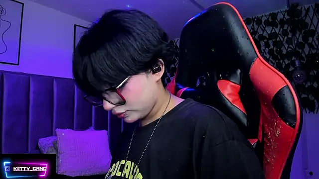 Snapshot of Kitty_Gang chatting on 3, 2, 2026 Kitty Gang online show from 3, 2, 2026