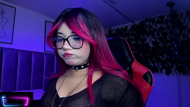 Snapshot of Kitty_Gang chatting on 7, 2, 2026 Kitty Gang online show from 7, 2, 2026