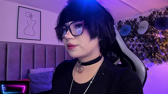 Kitty Gang online show from 7, 4, 2026