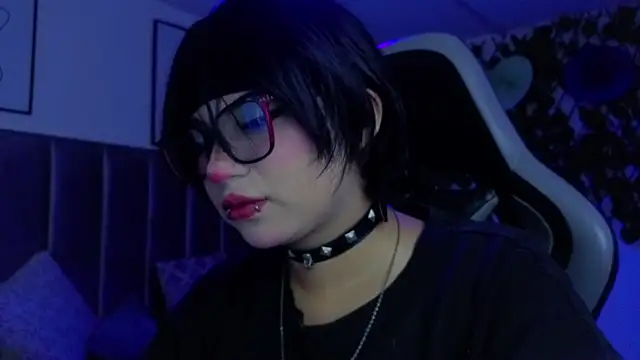 Kitty Gang online show from 6, 5, 2026
