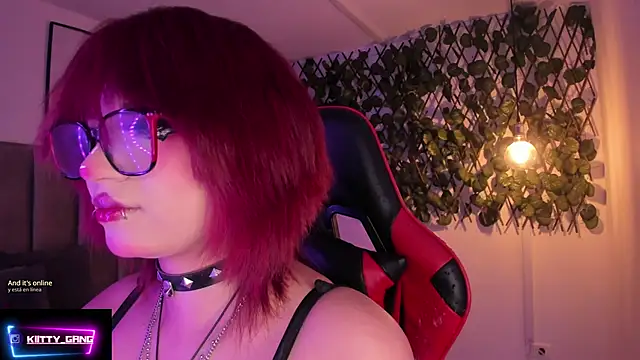 Kitty Gang online show from 27, 9, 2025