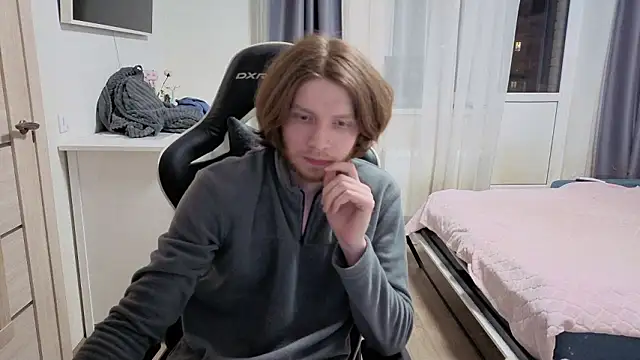 Snapshot of spaisenok chatting on 4, 3, 2026 spaisenok online show from 4, 3, 2026