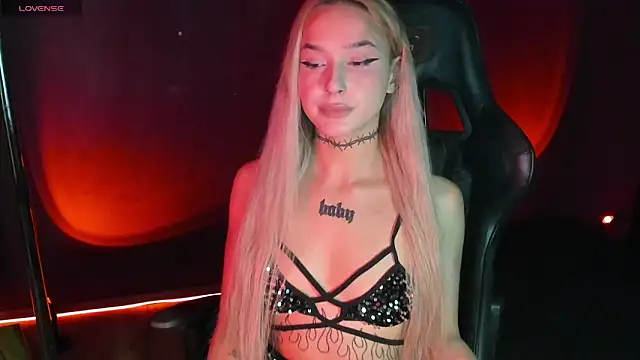 MilaAsh online show from 29, 9, 2025