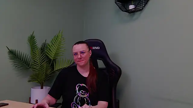 AngellaWhitte online show from 19, 3, 2025