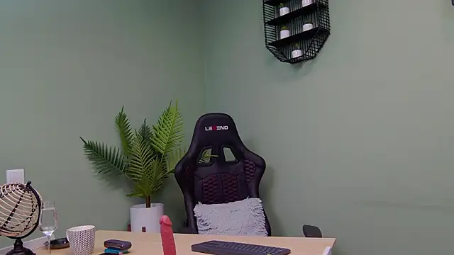 AngellaWhitte online show from 14, 3, 2025