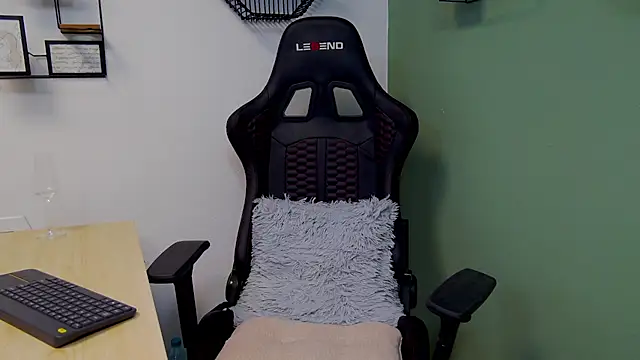 AngellaWhitte online show from 30, 1, 2025