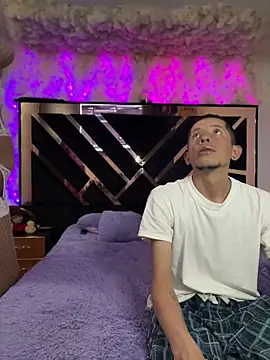 Brianna Trans00 online show from 17, 6, 2026