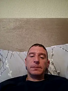 Snapshot of CoupleFun80x chatting on 20, 6, 2026 CoupleFun80x online show from 20, 6, 2026