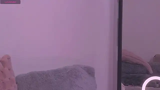 Ariel  Blossom online show from 20, 4, 2026