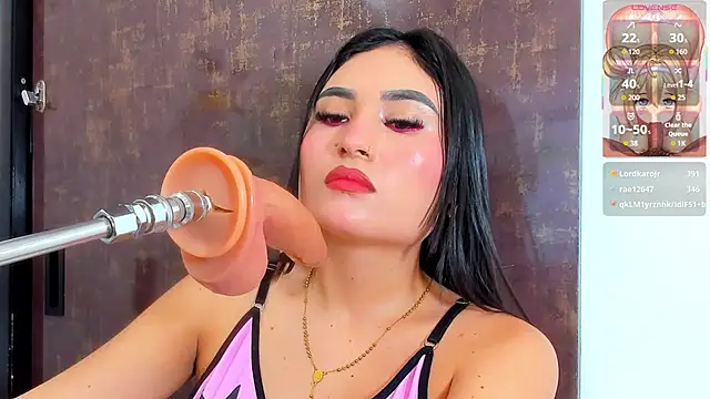 dazhia lee online show from 8, 11, 2025