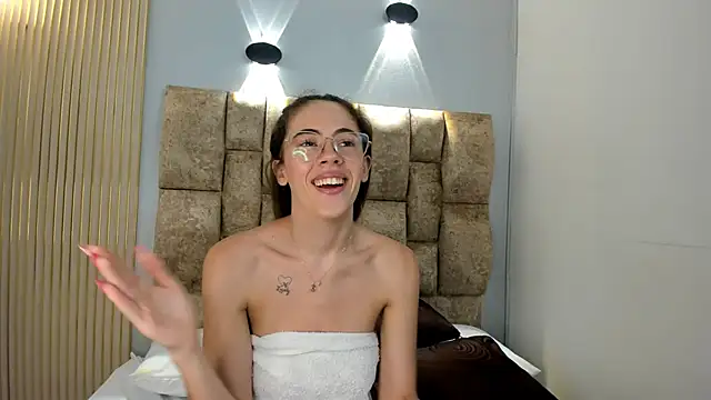 yulievans online show from 18, 3, 2025