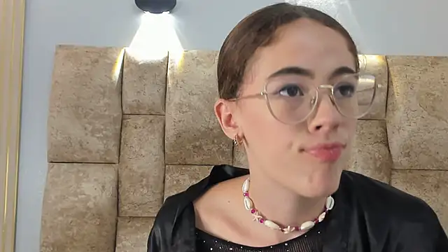 yulievans online show from 19, 2, 2025