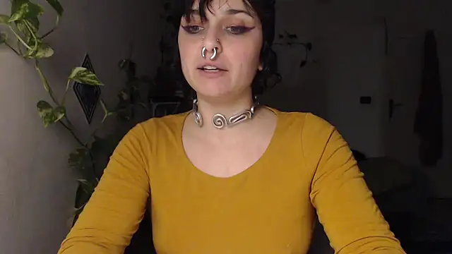 kinkyspirali online show from 6, 1, 2026