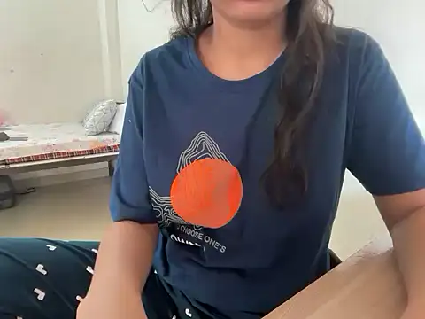 Snapshot of Pie066_ chatting on 16, 10, 2025 Pie066 online show from 16, 10, 2025