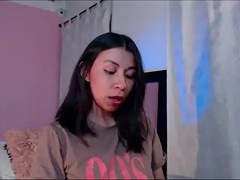 selene gils online show from 21, 10, 2025