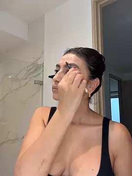 Gia Ferh online show from 1, 2, 2026