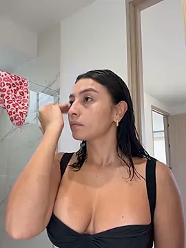 Gia Ferh online show from 8, 3, 2026