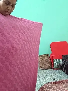 Snapshot of Saroj-Shah chatting on 1, 3, 2026 Saroj-Shah online show from 1, 3, 2026