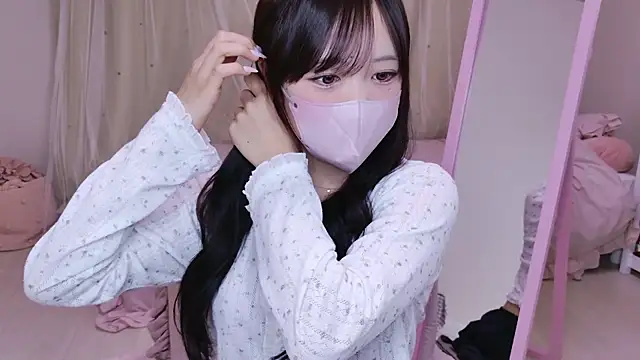 Snapshot of HANApipi chatting on 6, 2, 2026 HANApipi online show from 6, 2, 2026