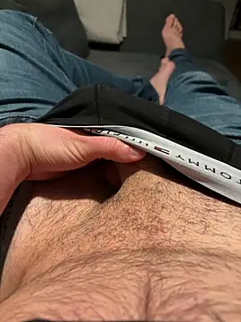 mrniceguy198 online show from 11, 2, 2026