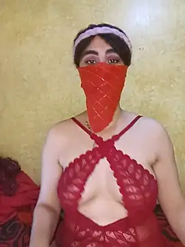 Snapshot of Lalou chatting on 7, 12, 2024 Lalou online show from 7, 12, 2024