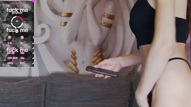 hailey peach online show from 21, 3, 2025