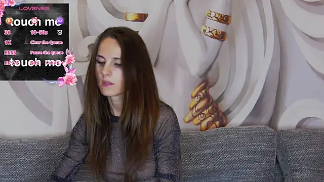 hailey peach online show from 16, 10, 2025