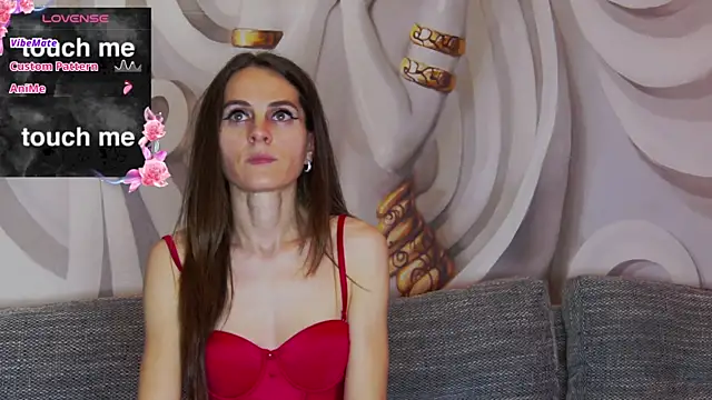 hailey peach online show from 13, 11, 2025