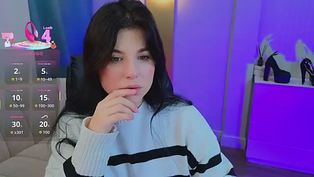 Jenna Adams  online show from 5, 10, 2025