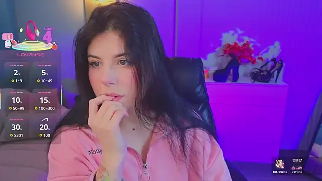 Jenna Adams  online show from 14, 11, 2025