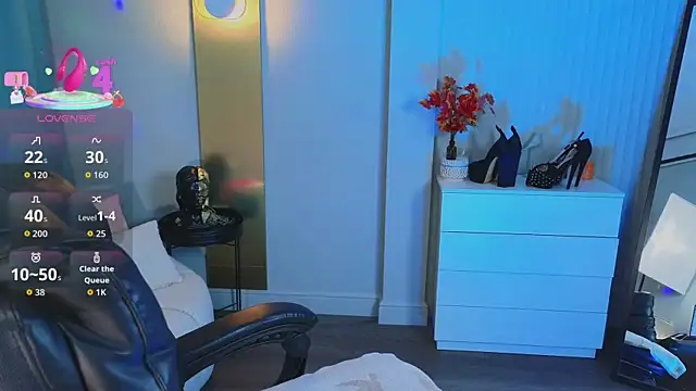 Jenna Adams  online show from 18, 12, 2025