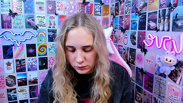 MiaMilas online show from 7, 1, 2026