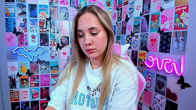 MiaMilas online show from 11, 9, 2025