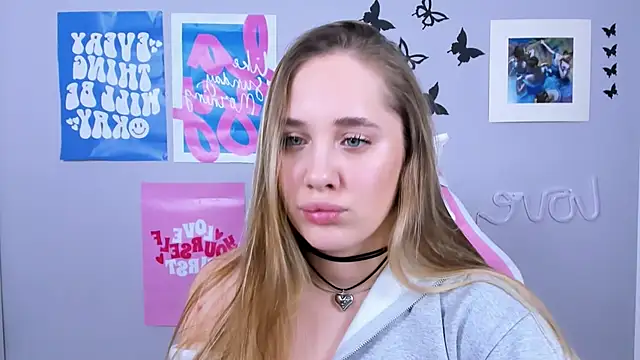 MiaMilas online show from 20, 1, 2025