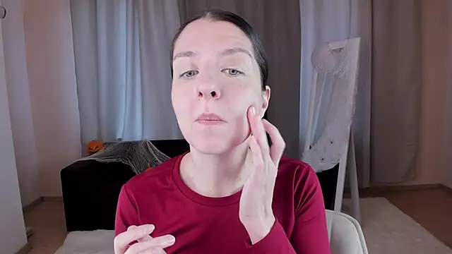 helentasty online show from 25, 10, 2025