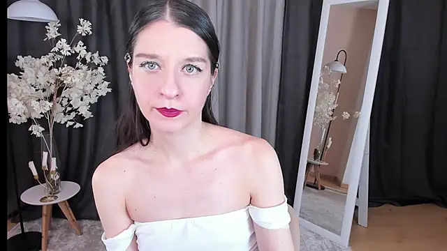 helentasty online show from 14, 3, 2025