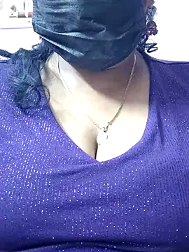 mallu-sumi online show from 14, 3, 2026