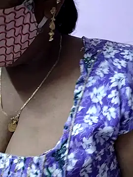 Snapshot of mallu-sumi chatting on 20, 5, 2026 mallu-sumi online show from 20, 5, 2026