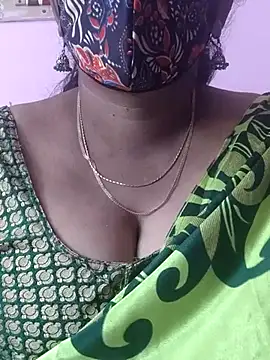 mallu-sumi online show from 30, 10, 2025