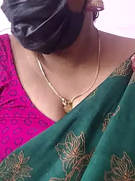 Snapshot of mallu-sumi chatting on 2, 5, 2026 mallu-sumi online show from 2, 5, 2026