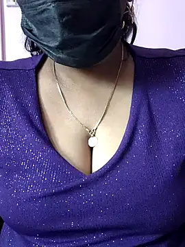 mallu-sumi online show from 18, 4, 2026